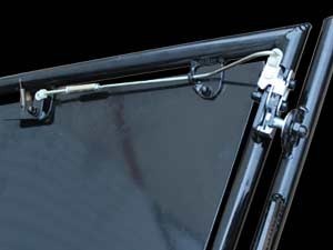 50 Caliber Racing red-panel Polaris RZR doors - view 11
