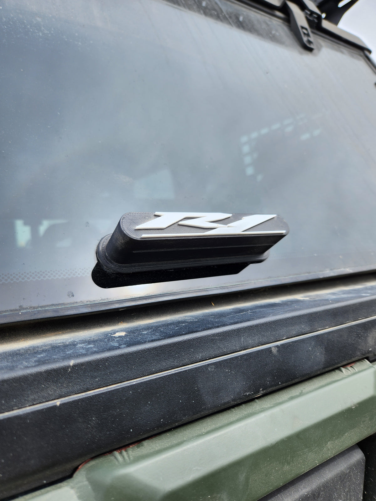 Photo of Polaris Xpedition Rear Window Handle by R1 - Premium Body for UTVs / Side by Sides