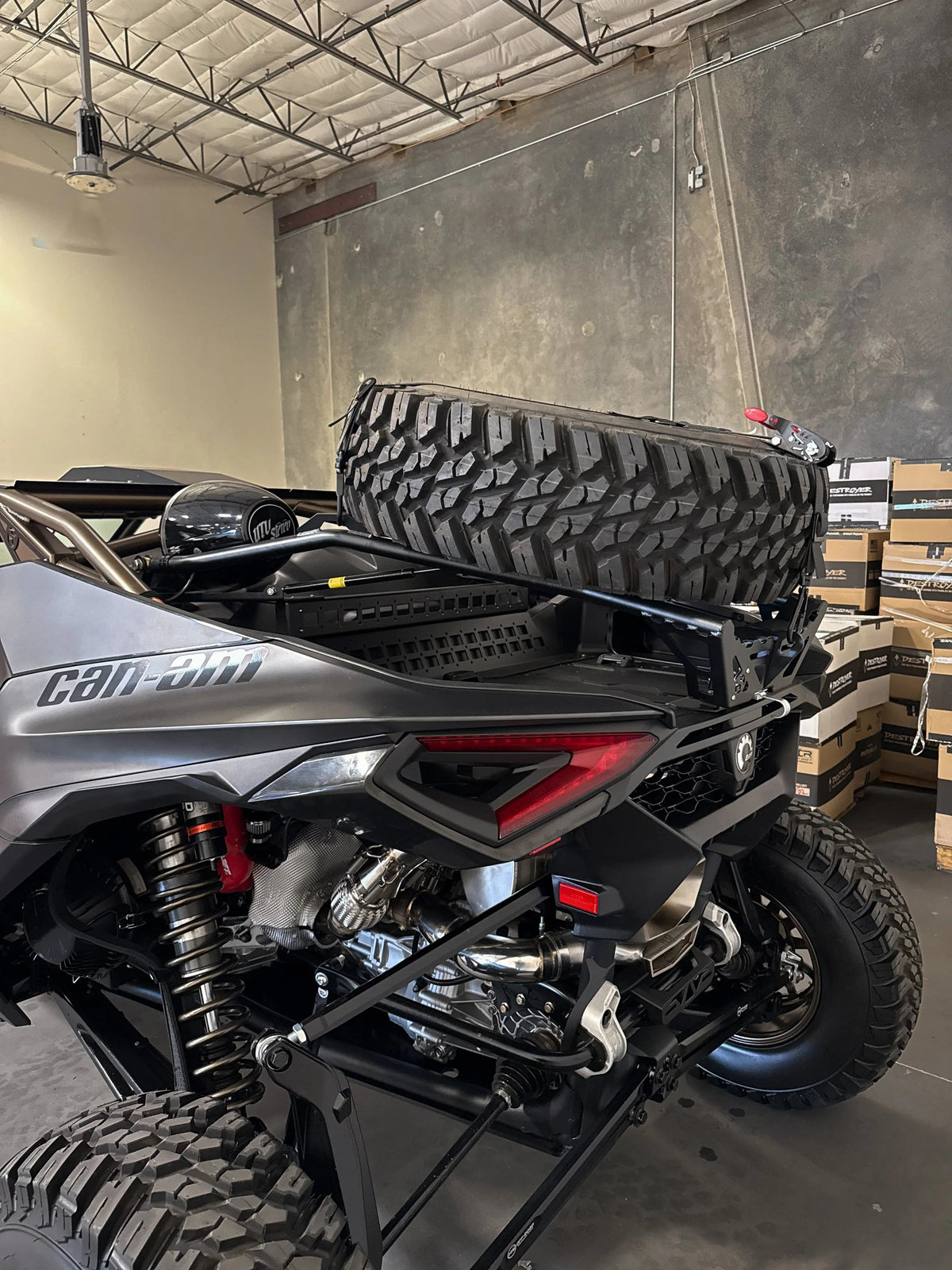 Can-Am Maverick R Spare Tire Carrier – product detail 3