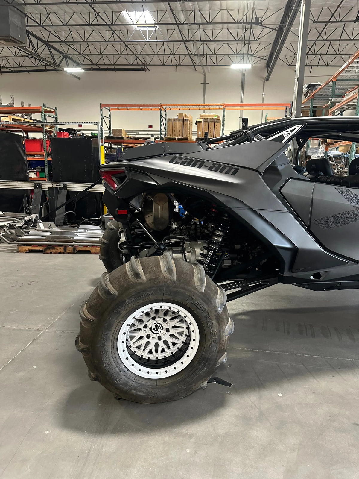 Can-Am Maverick R Rear Bed Cover – product detail 3
