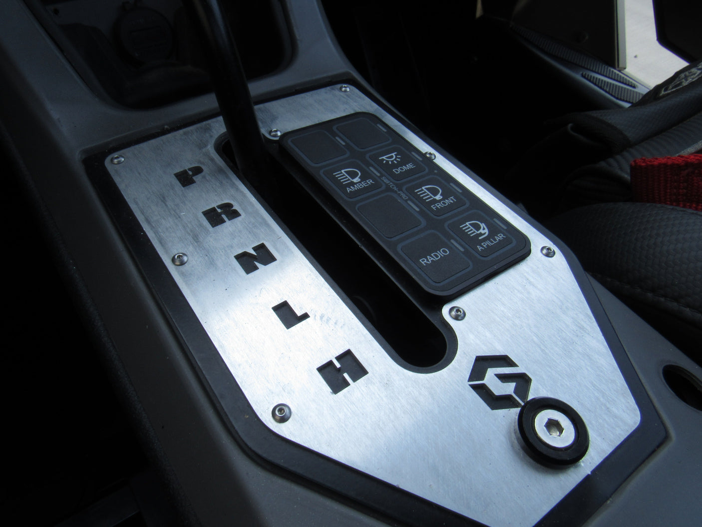 POLARIS PRO R & TURBO R SHIFT GATE
