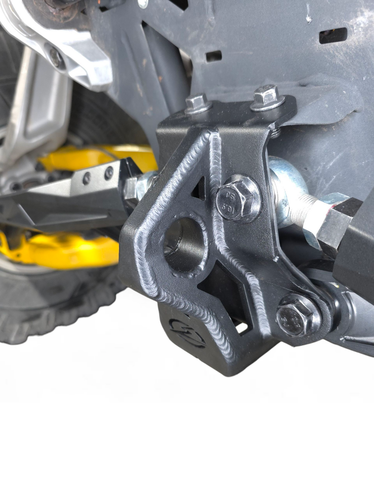 2024-26 Can-Am Maverick R Sheet Metal Radius Rod Plate (2-Seat)