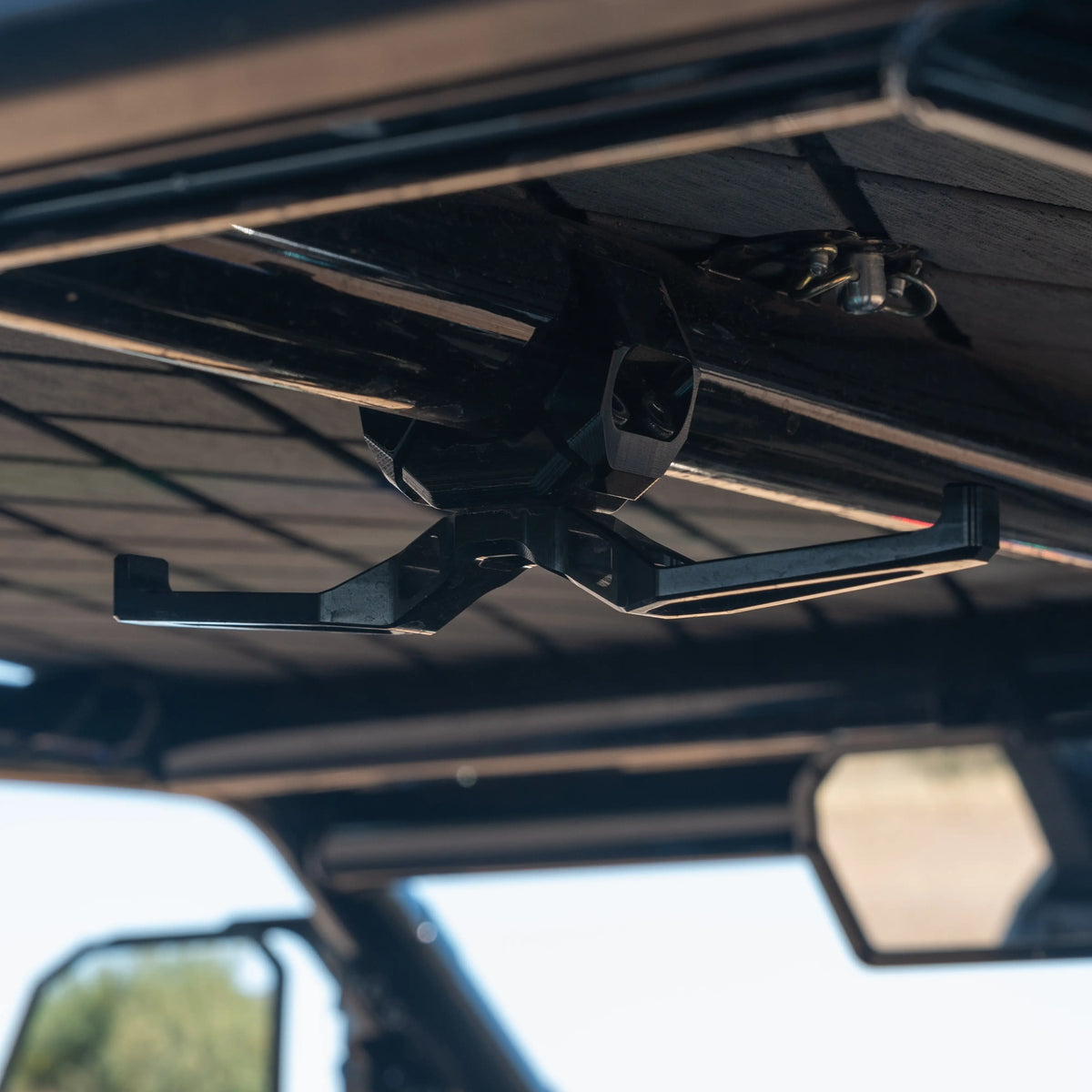 Universal UTV Headset Hanger – product detail 3