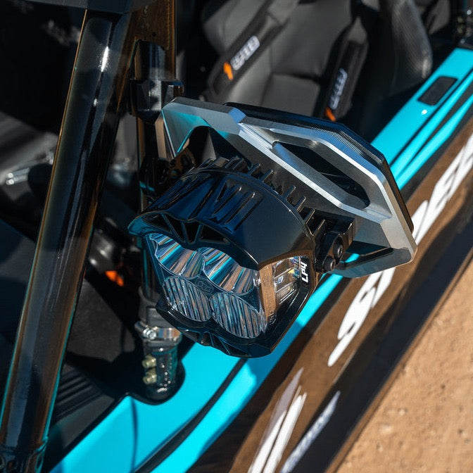 Cuero Race LP4 Light Mount Pair – product detail 4