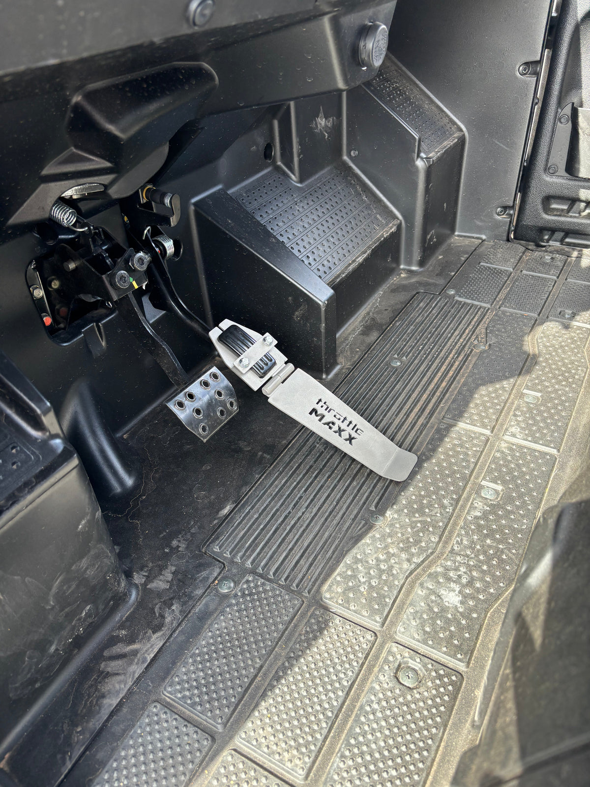 Honda Pioneer 500, 520 & 700 Throttle Pedal