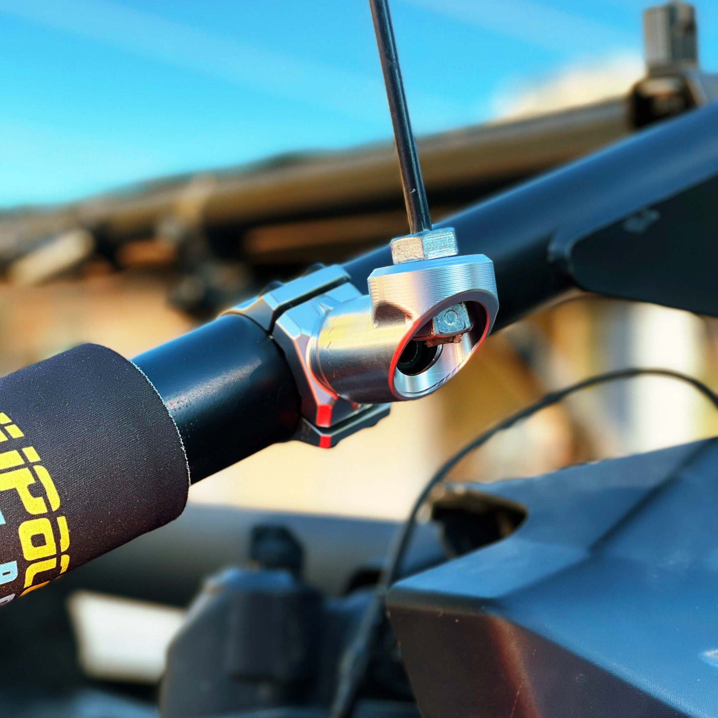 Chupacabra Offroad Whip Flag Mount | Adjustable 360° + Secure Lock