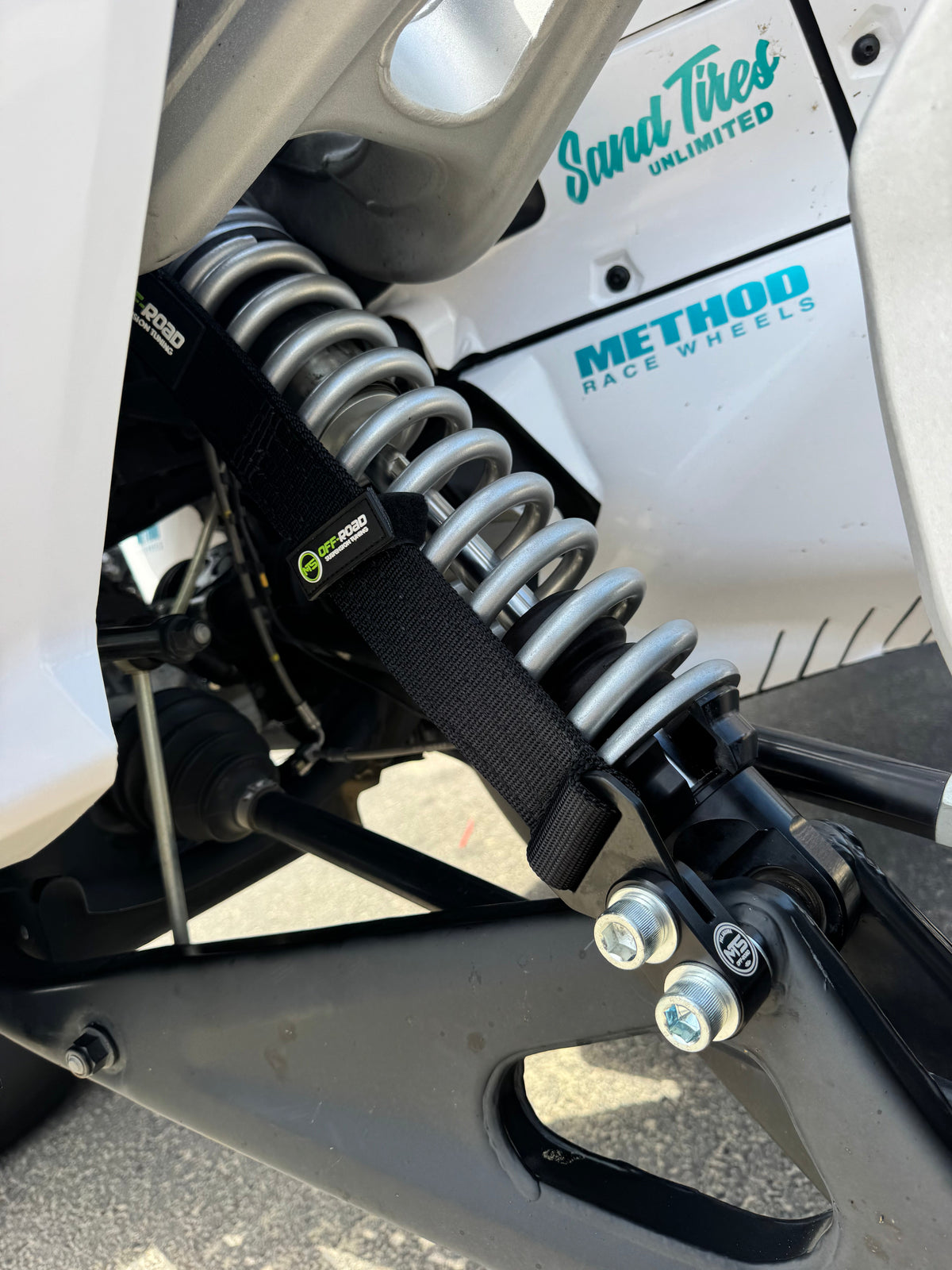 Can-Am Maverick R Limit Strap Kit | MTS Offroad