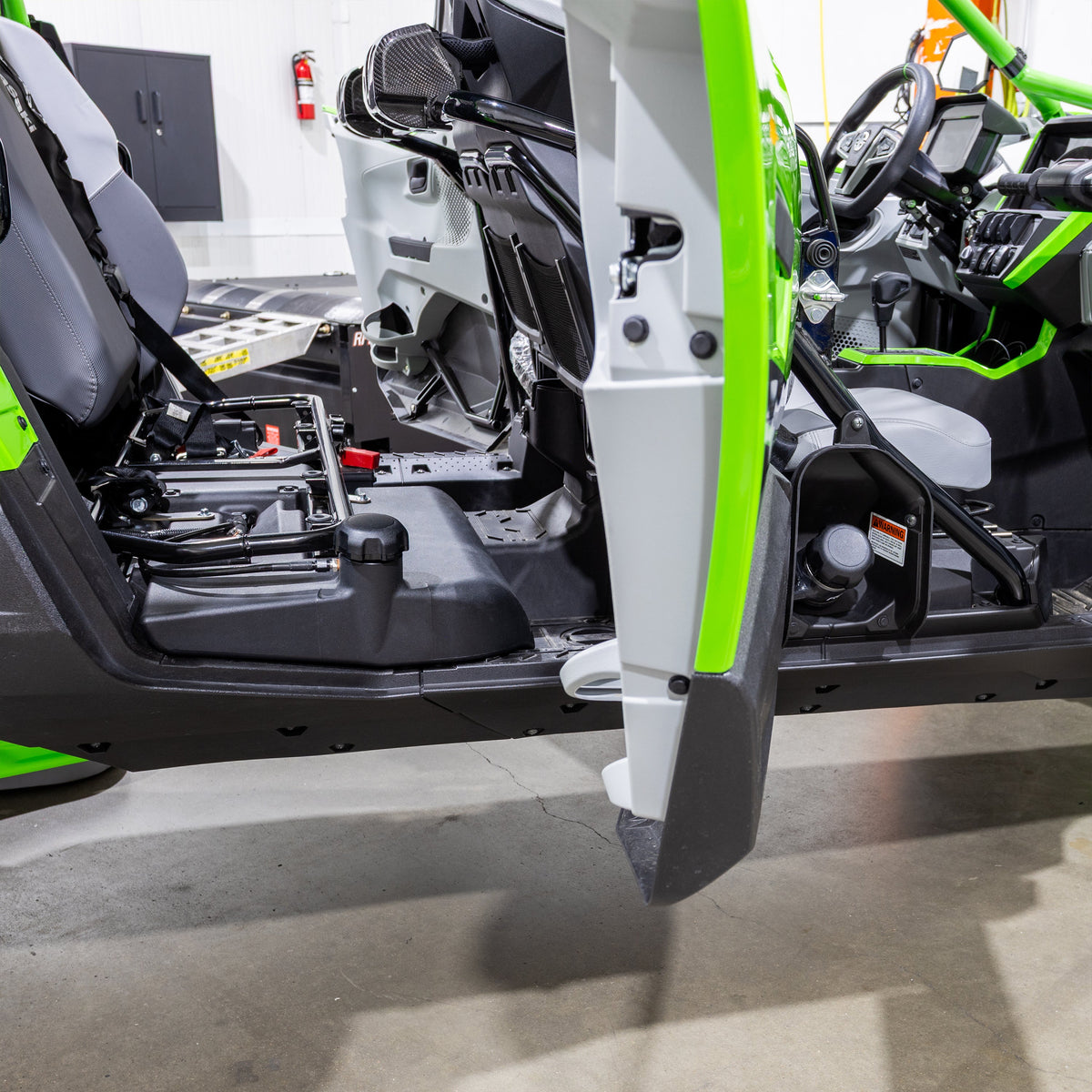 Kawasaki Teryx H2 6.8-Gallon Auxiliary Fuel Tank – product detail 9