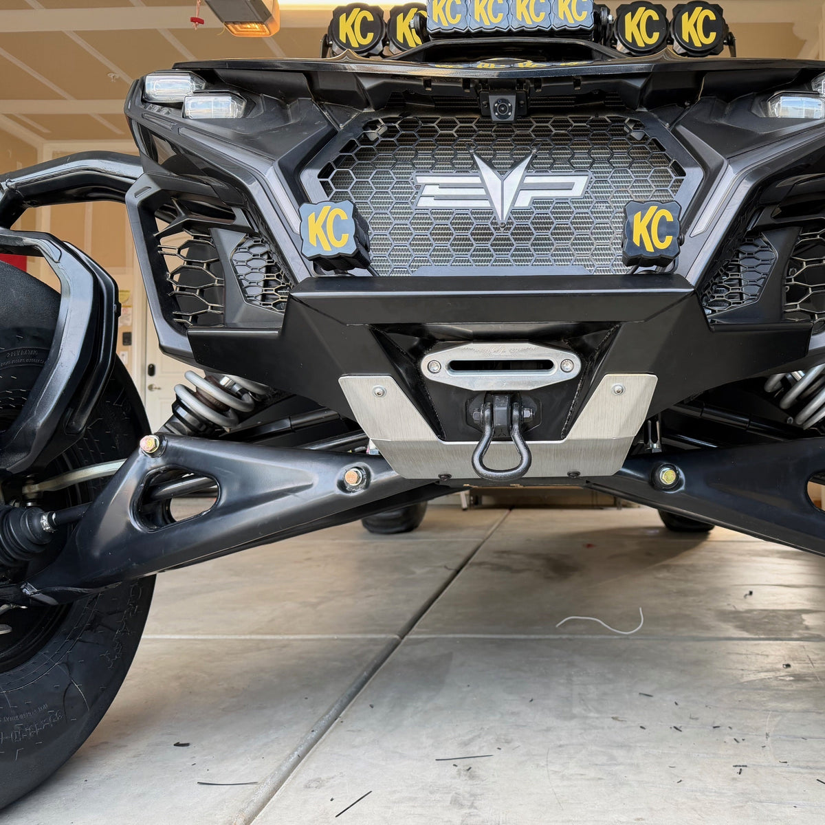 Can-Am Maverick R High-Clearance Front Bumper – product detail 3