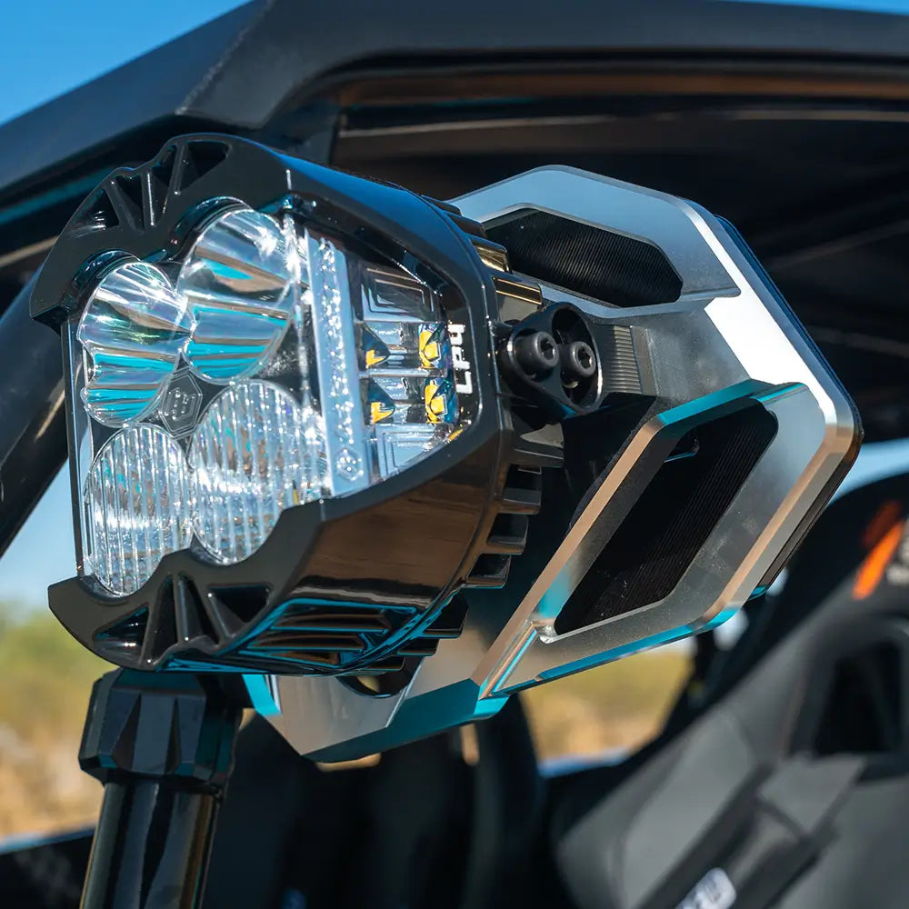 Cuero Race LP4 Light Mount Pair