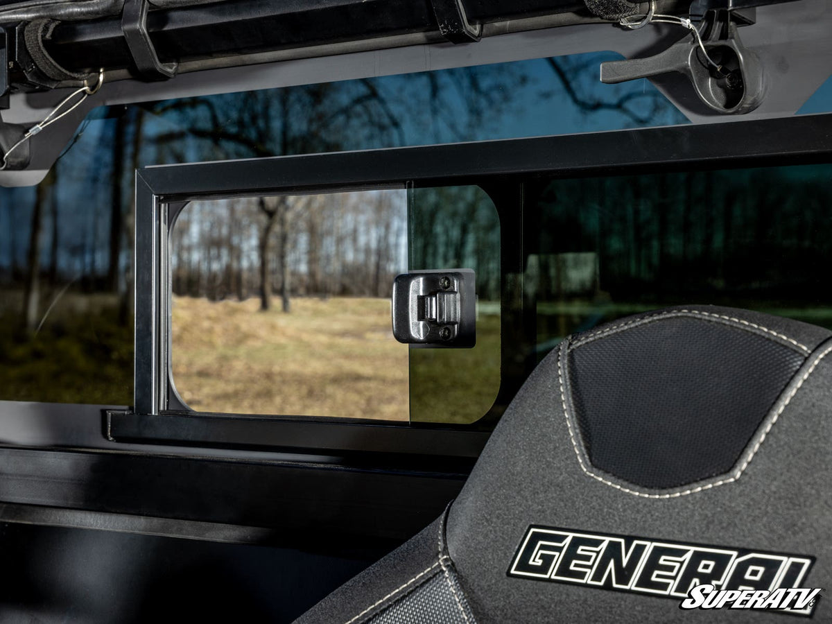 Polaris General 1000 Glass Sliding Rear Windshield