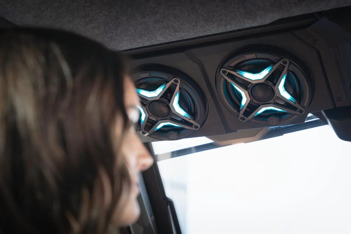 SSV Works '26+ Can-Am Defender HD11 5-Phase V-Spec 1.65 KW 7-Speaker Audio Kit