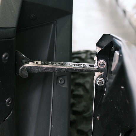 Keep Your UTV Cool with the Fusion Fiber UTV Aero Latch | RZR Air Conditioning