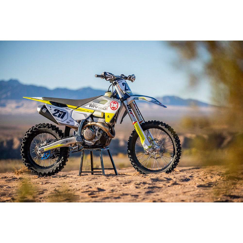 Expert dirt bike repair & maintenance in Pleasant Grove, Utah. R1 Industries services all makes — tune-ups, engine rebuilds & more. Get a quote today.