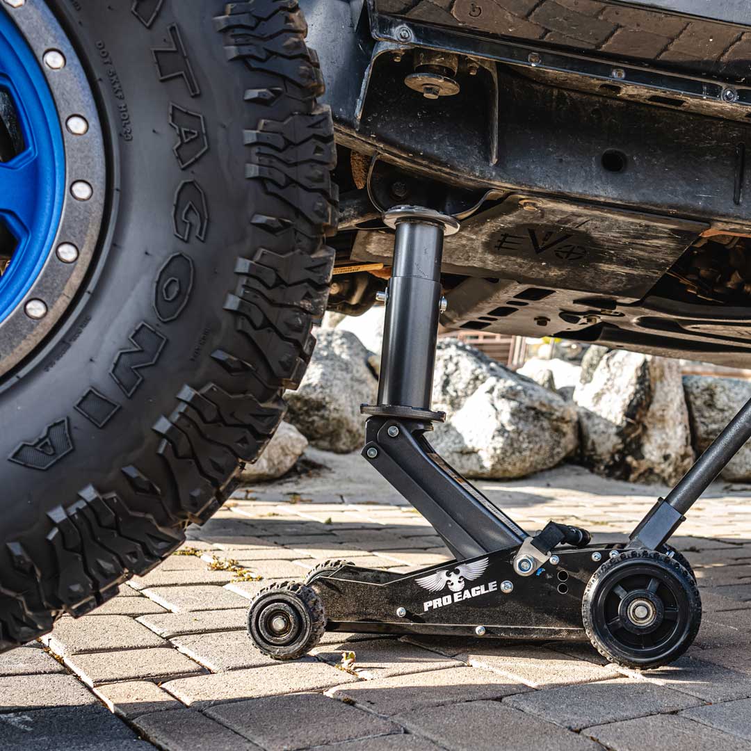 1.5 Ton Big Wheel Off Road Jack - Talon