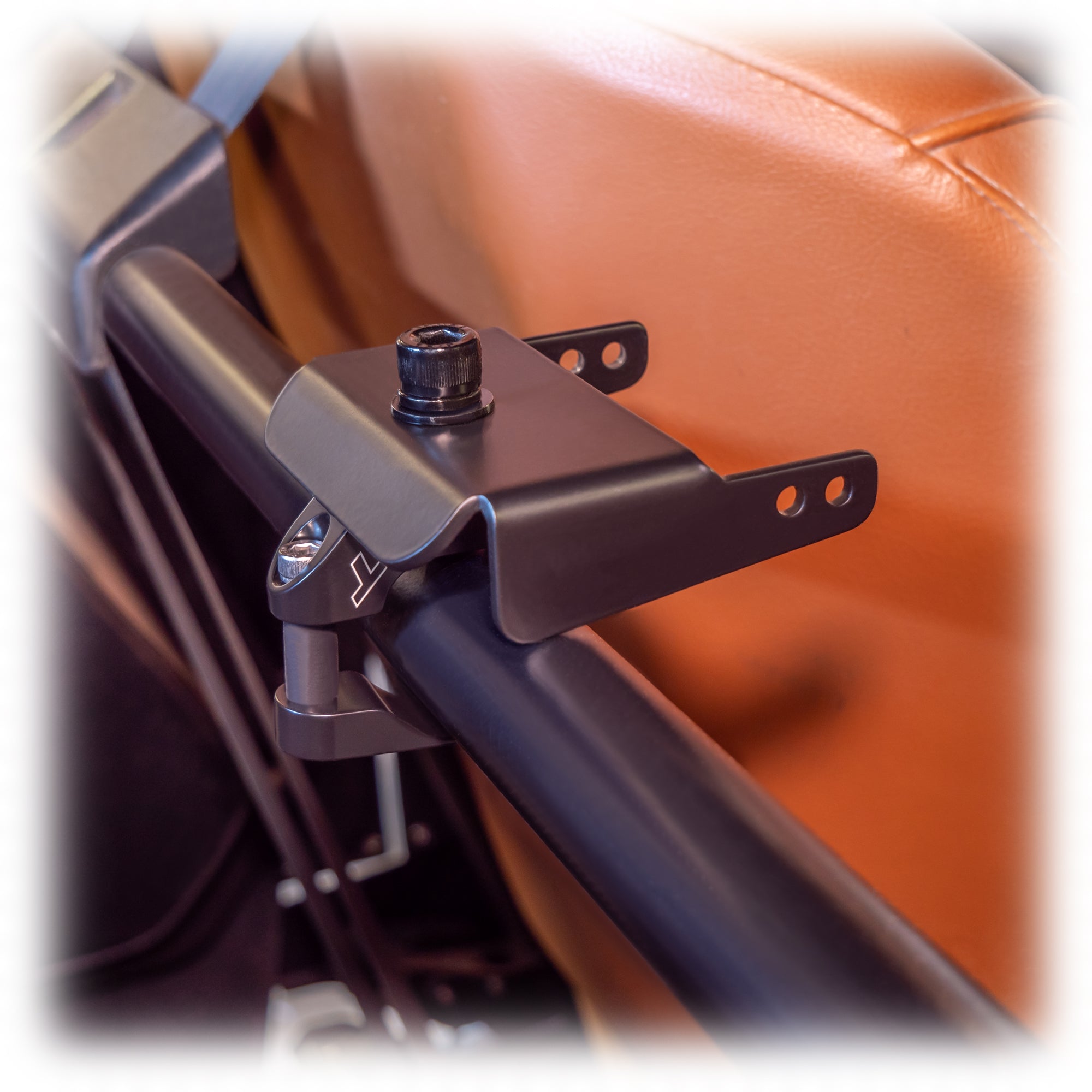 DRT Motorsports Universal Air Pumper Bracket for Rugged Radios