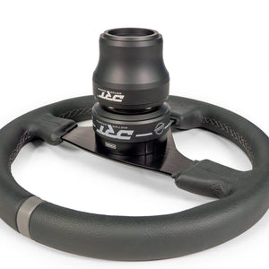 Universal 6-Bolt Quick Release Steering Wheel Adapter