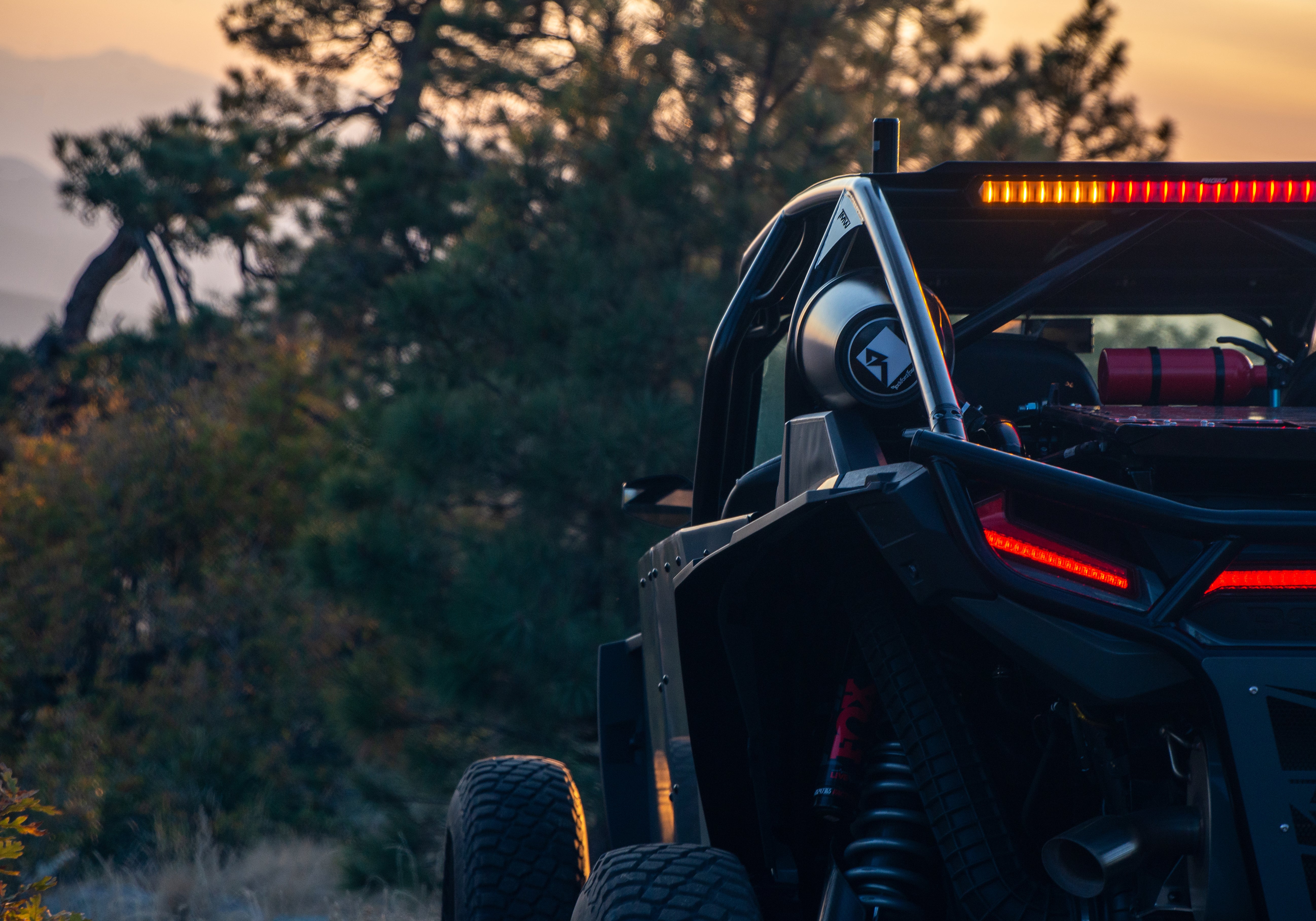 Photo of CHASE LIGHT BAR 28" TUBE MNT by RIGID - Premium Illumination for UTVs / Side by Sides