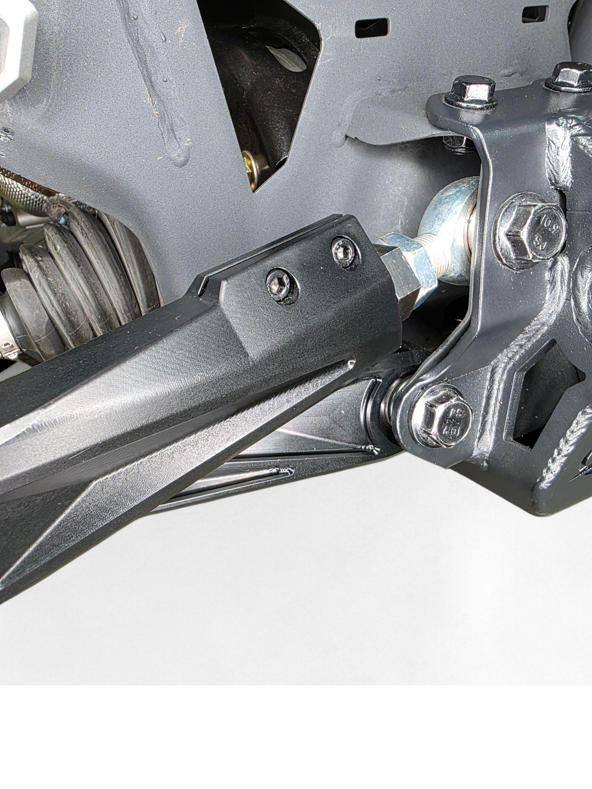 2024+ Can-Am Maverick R High Clearance Adjustable Radius Rods