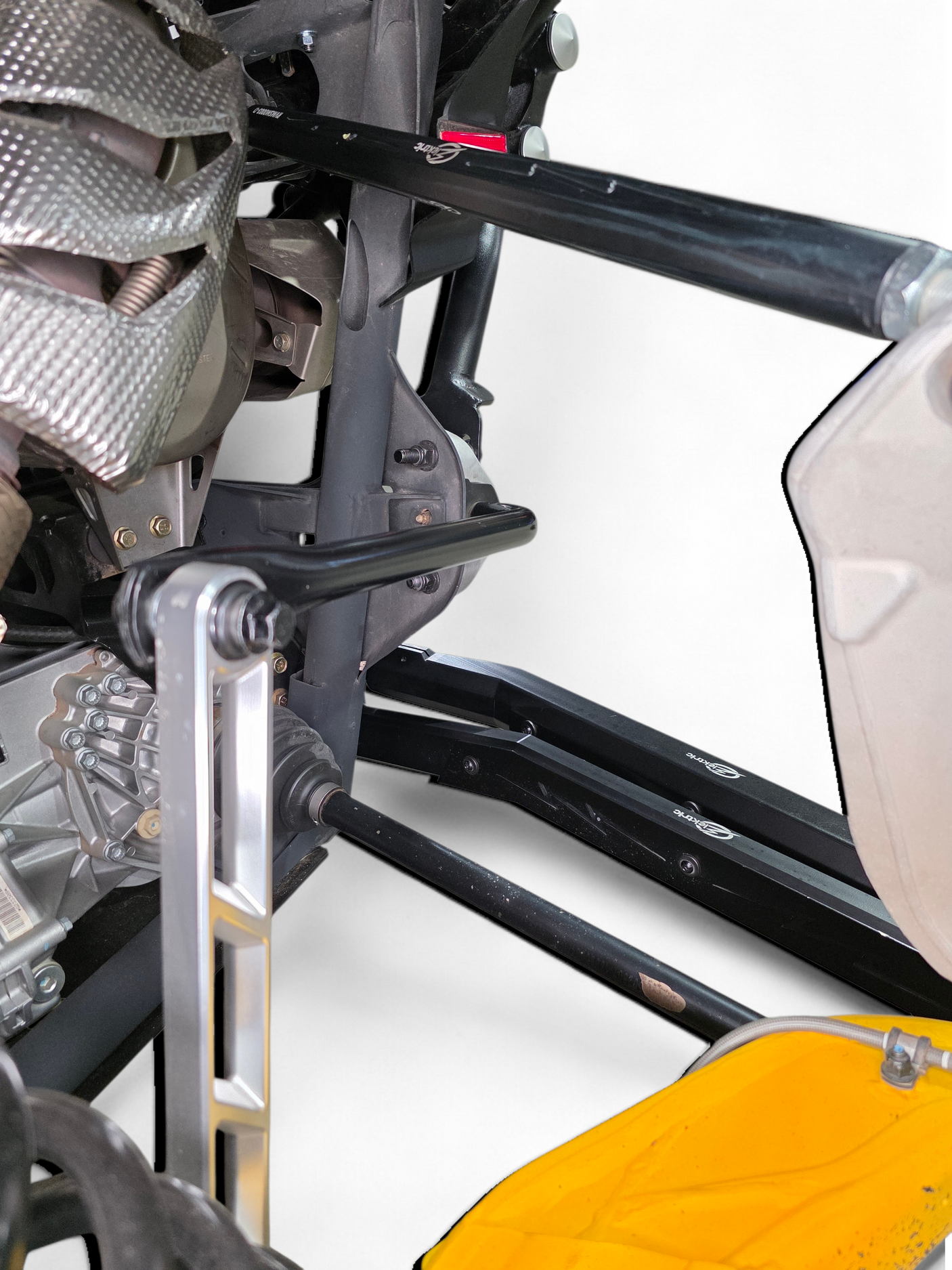 2024+ Can-Am Maverick R High Clearance Adjustable Radius Rods