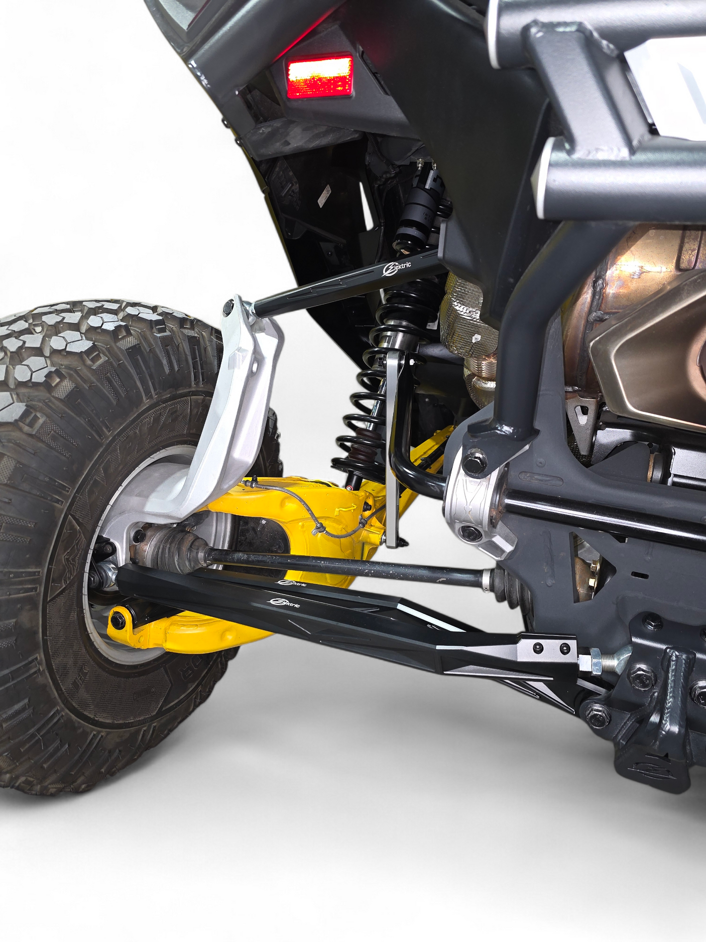 2024+ Can-Am Maverick R High Clearance Adjustable Radius Rods