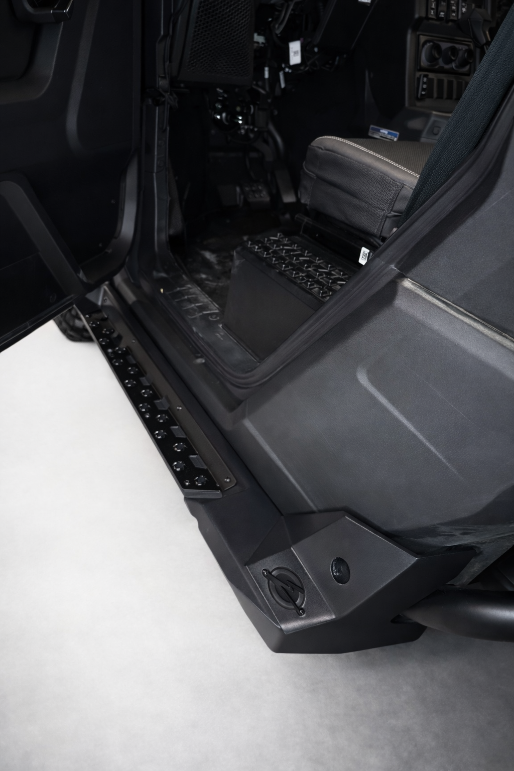 Elektric Offroad - 2024+ Polaris Xpedition Rock Step(2 Seat)