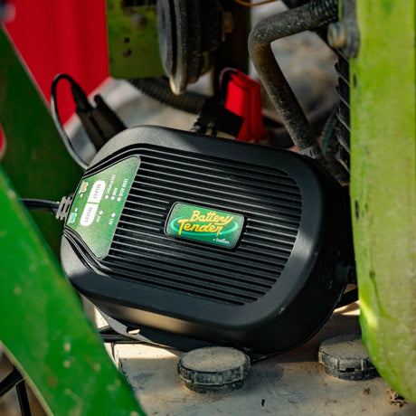 Photo of 5 AMP 12V/24V Selectable Battery Charger and Maintainer by Battery Tender® - Premium for UTVs / Side by Sides