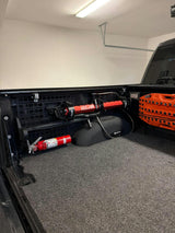 Heavy duty mounting clamps for hydraulic Jack