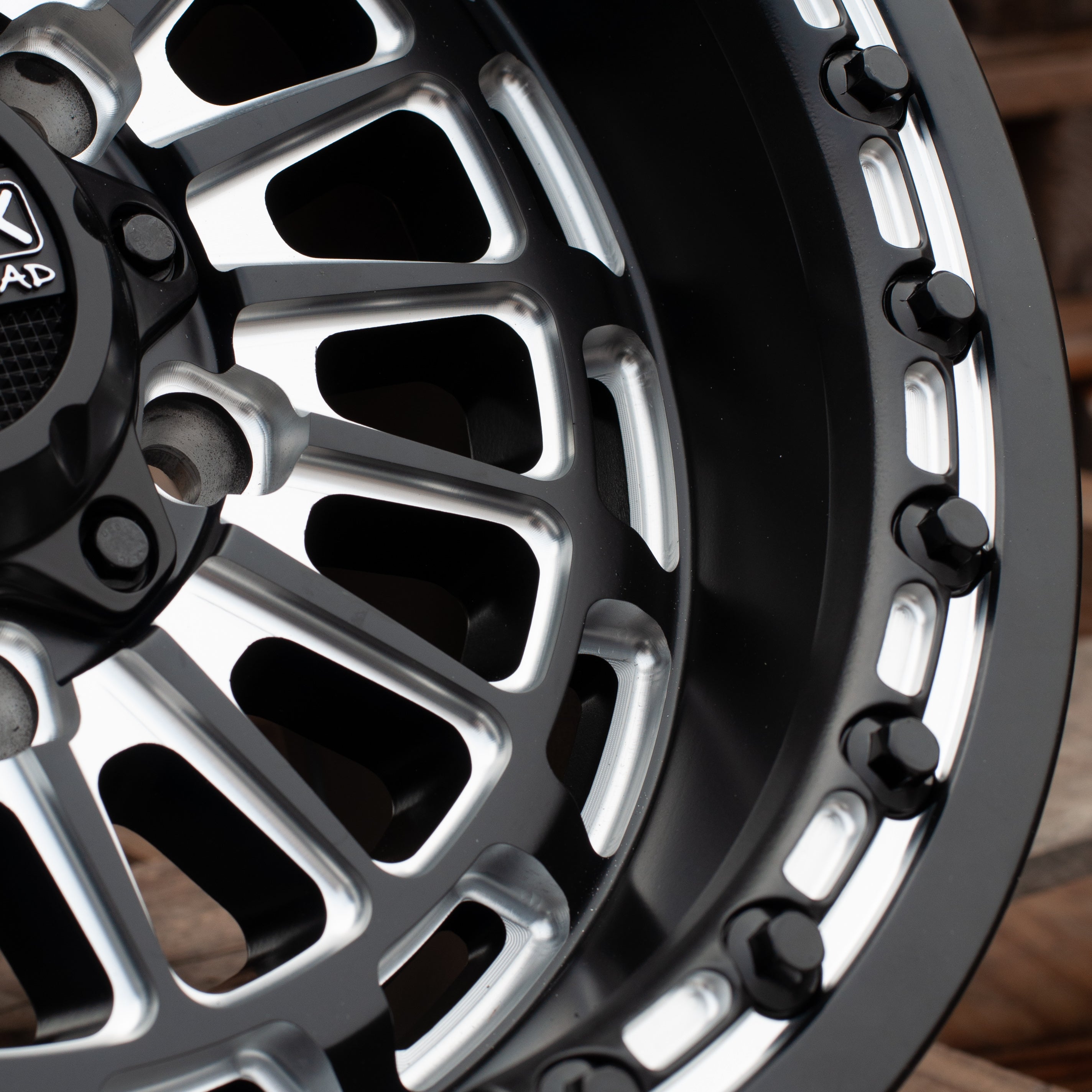 Delta 6R Beadlock - Superior Strength + Custom Style (Can-Am Maverick R 6-Lug)