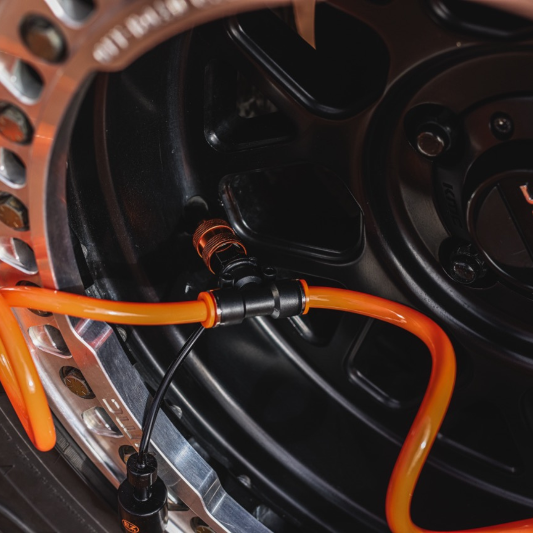 Photo of Recoil 4-Way Hose Kit with Standard Manifold by EZ FLATE - Premium for UTVs / Side by Sides