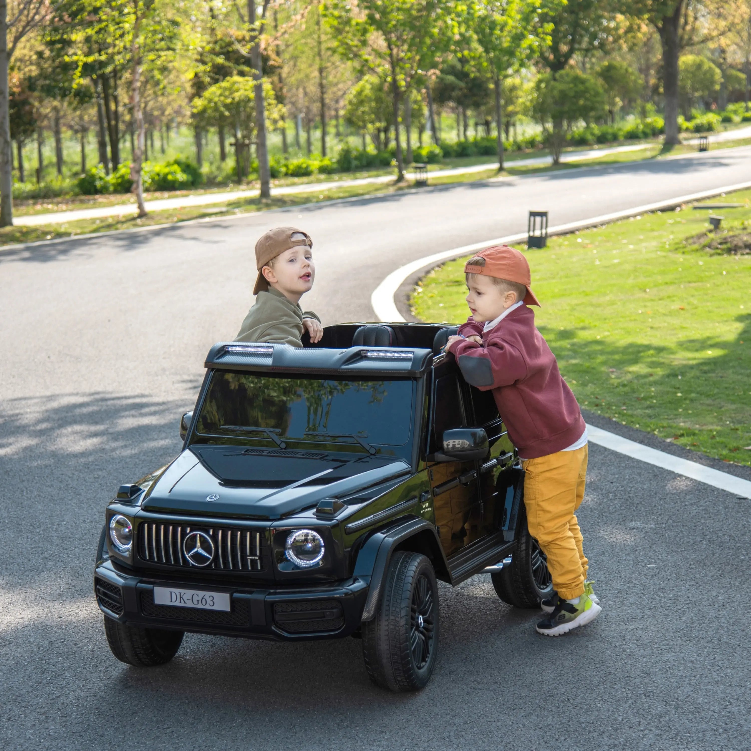 Photo of 2x24V Mercedes Benz G-Wagon by Freddo Toys - Premium Ride On Cars for UTVs / Side by Sides