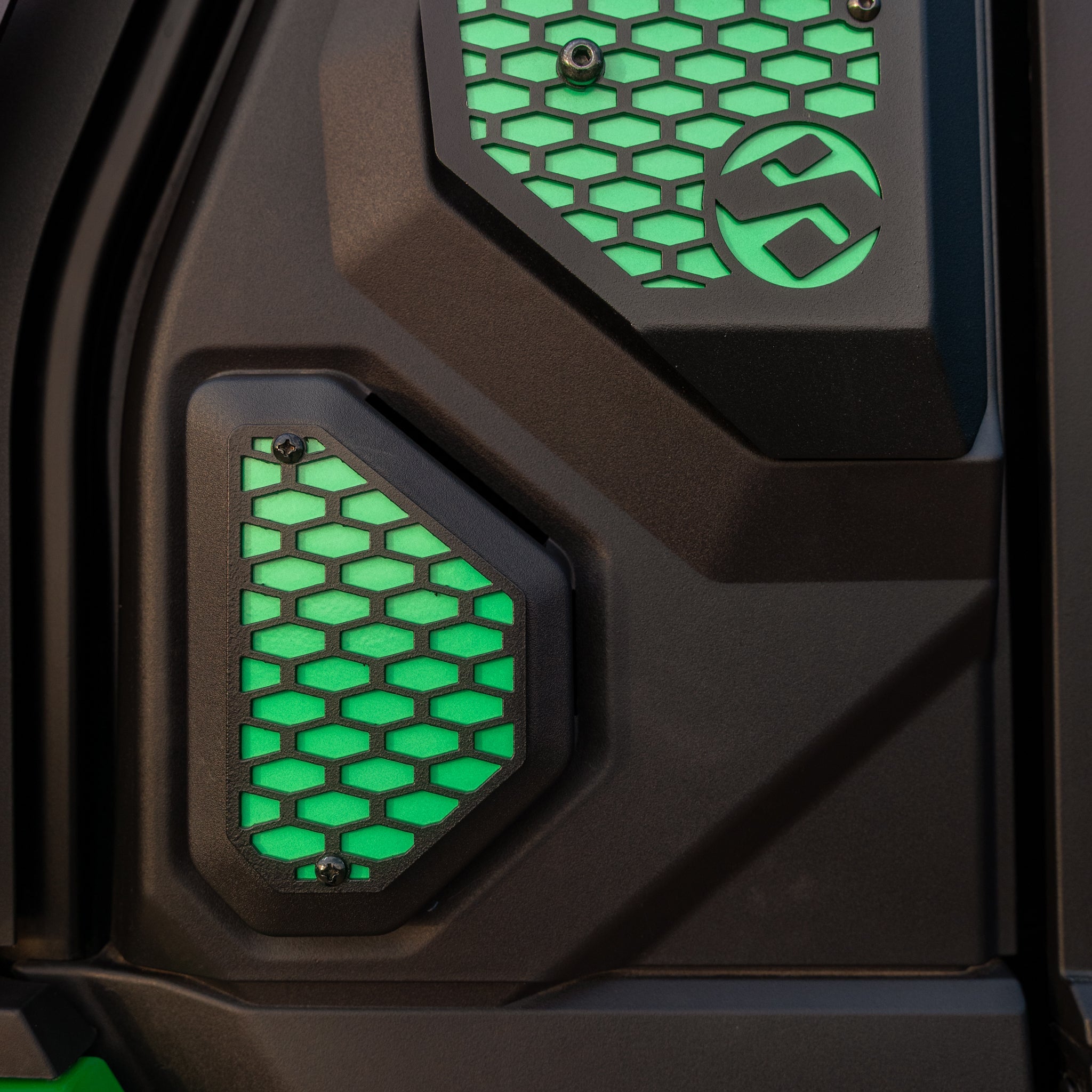 Polaris Xpedition Side Vent Overlay Plates
