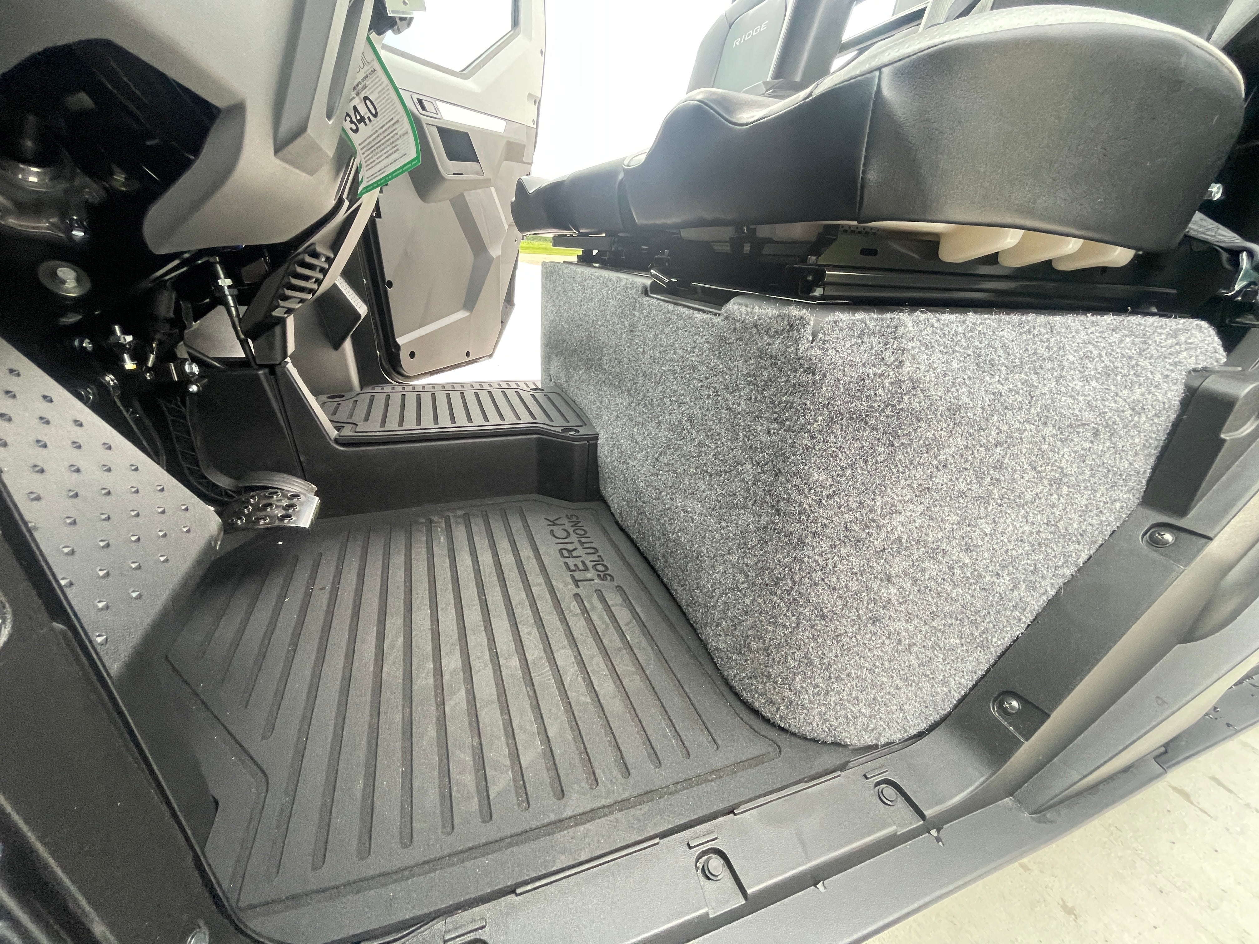 Photo of Carpet Kit Kawasaki Ridge by Terick Solutions - Premium Carpet Kit for UTVs / Side by Sides