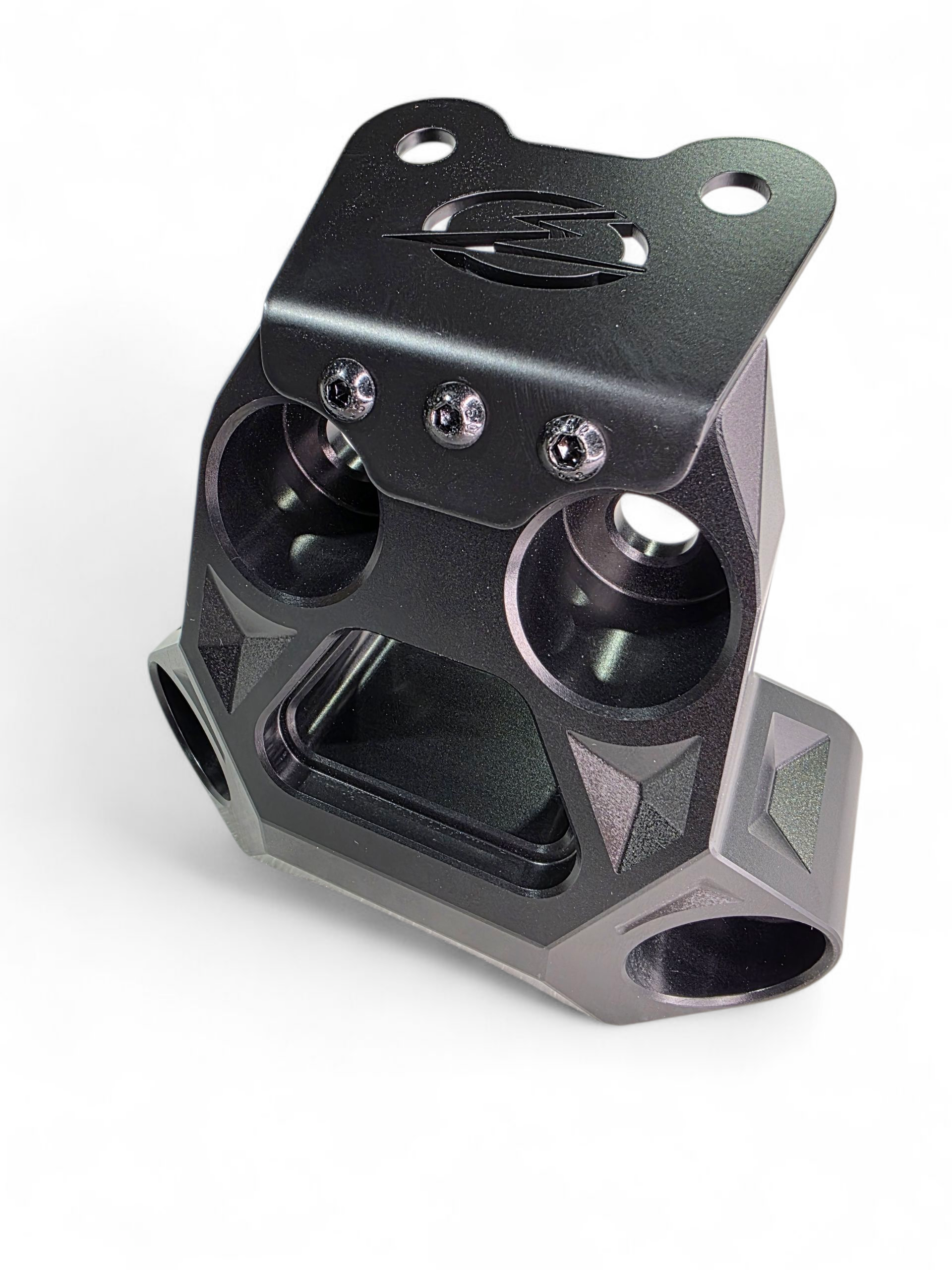 Photo of 2024+ Can Am Maverick R Billet Radius Rod Plate (Black) by Elektric Offroad - Premium for UTVs / Side by Sides
