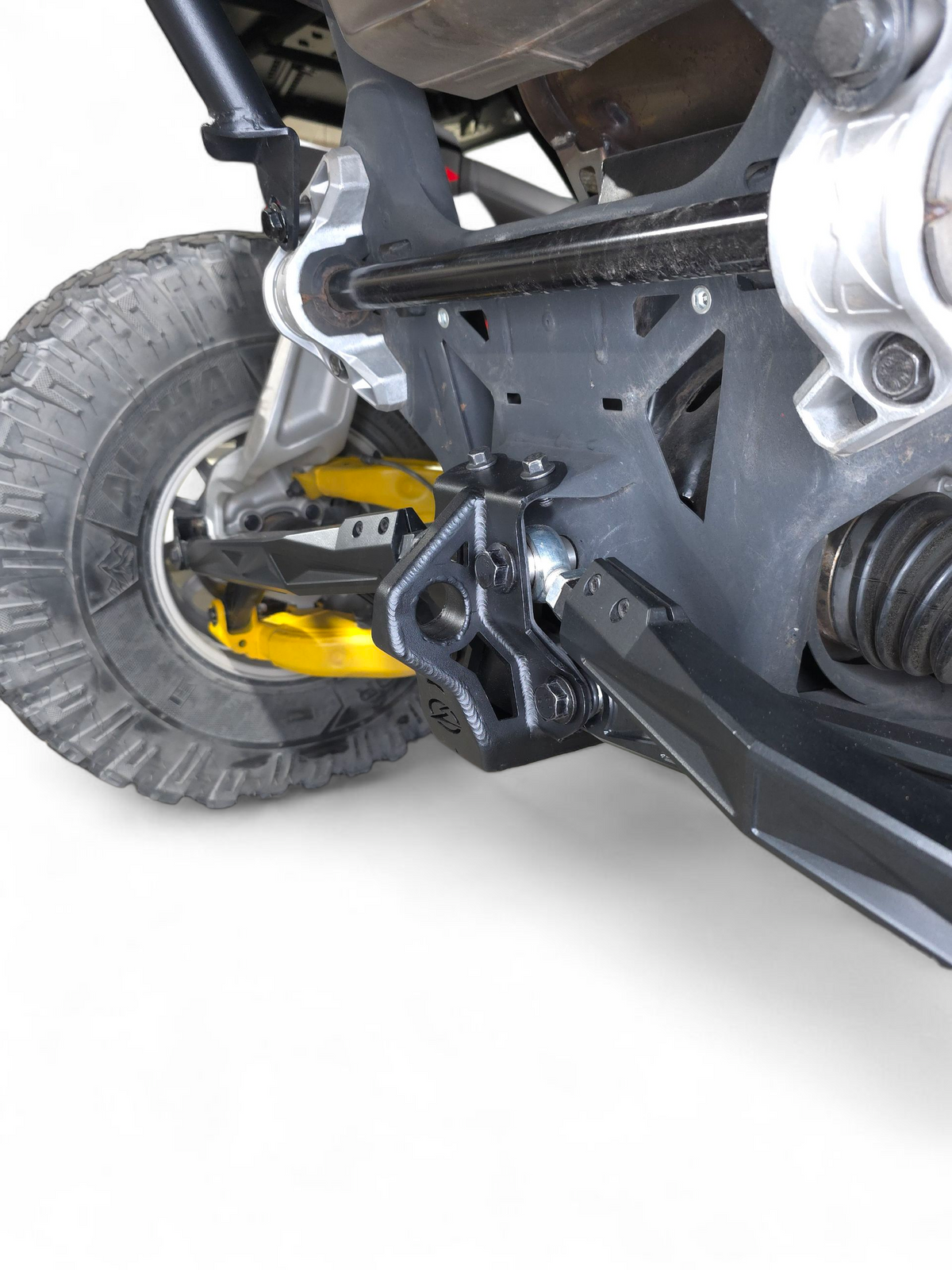 2024-26 Can-Am Maverick R Sheet Metal Radius Rod Plate (2-Seat)