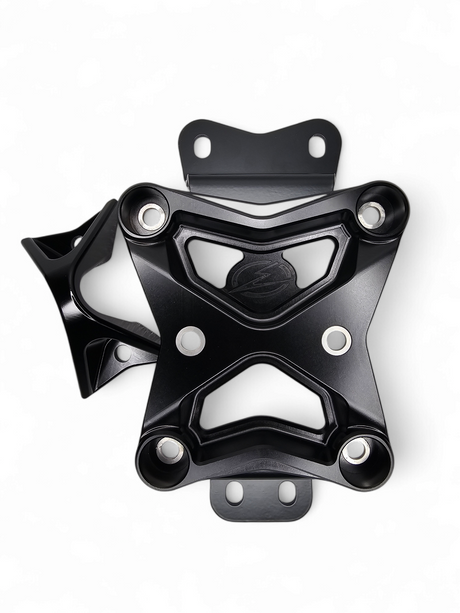 Elektric Offroad 2022+ Can-Am Maverick X3 10 Bolt Radius Rod Plate with Pull Hook