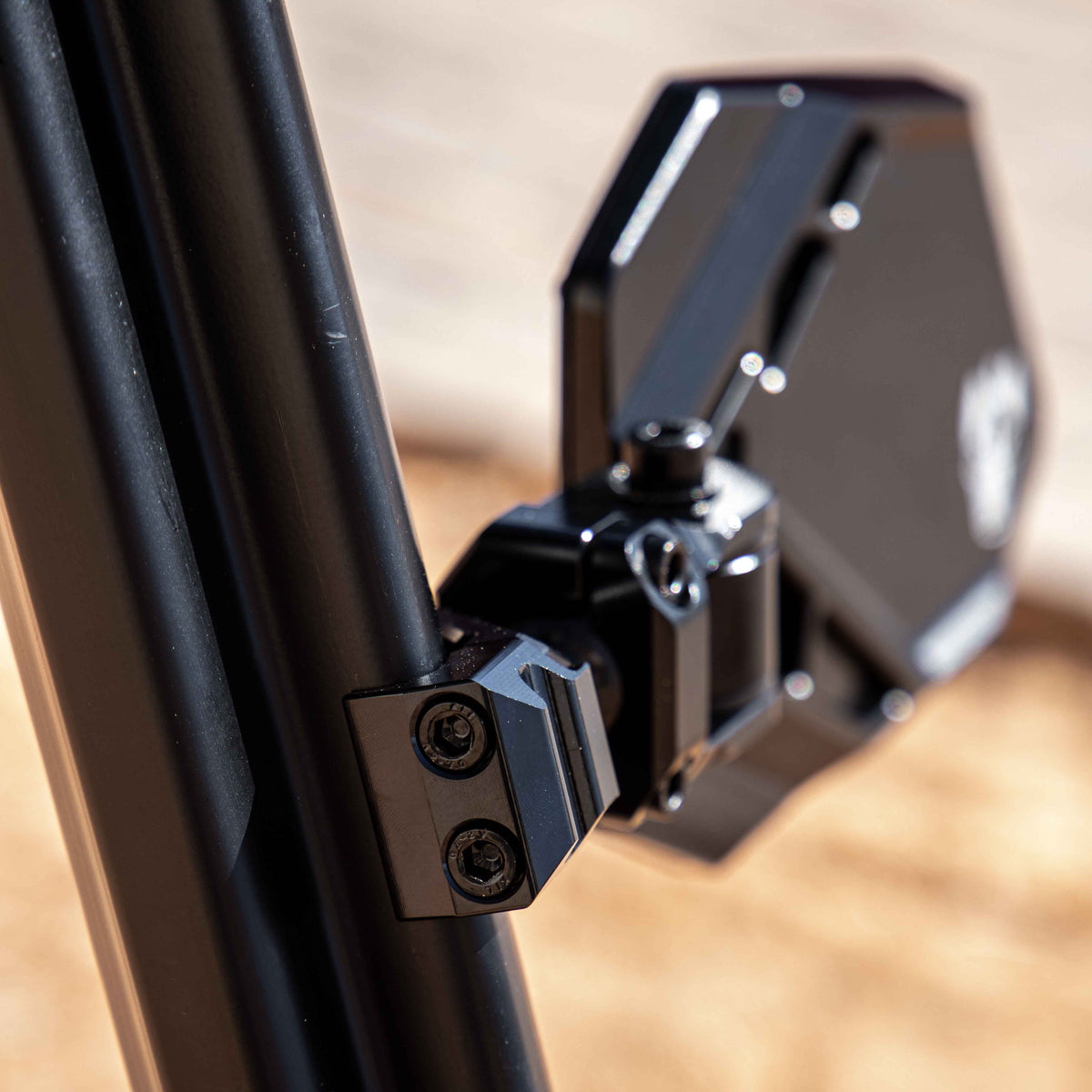 Polaris Pro-Fit Cuero Cage Mount Set – product detail 4