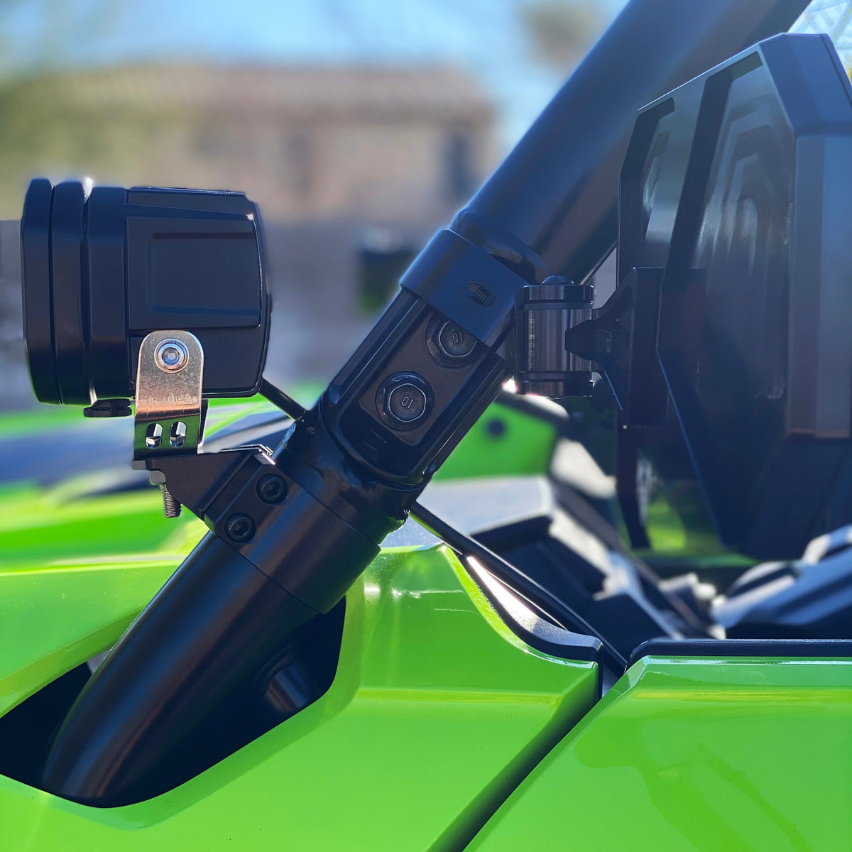 Universal 45-Degree A-Pillar Light Mount – product detail 6