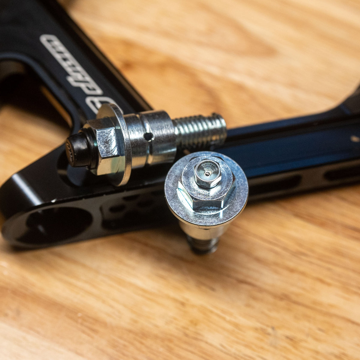 Surron Ultra Bee Suspension Triangle by Warp 9 Racing