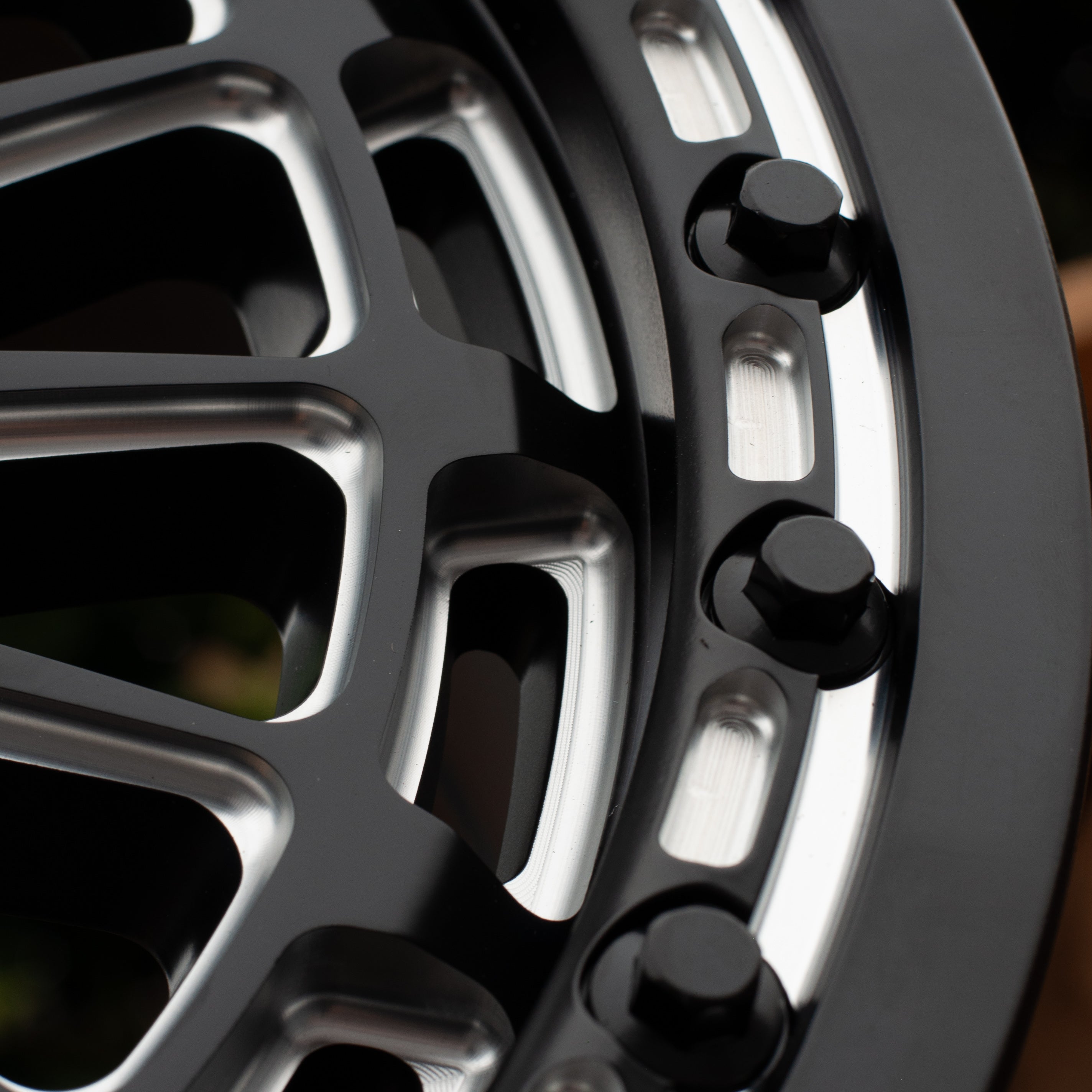 Delta 6R Beadlock - Superior Strength + Custom Style (Can-Am Maverick R 6-Lug)