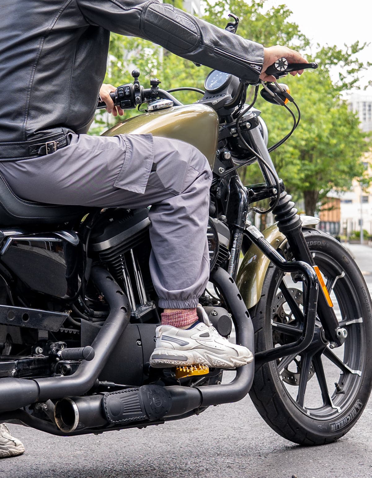 Photo of Kemimoto Foot Pegs for Dyna 1993-2017, Sportster 2000-2017, Iron 883 2009-2017 by Kemimoto - Premium for UTVs / Side by Sides