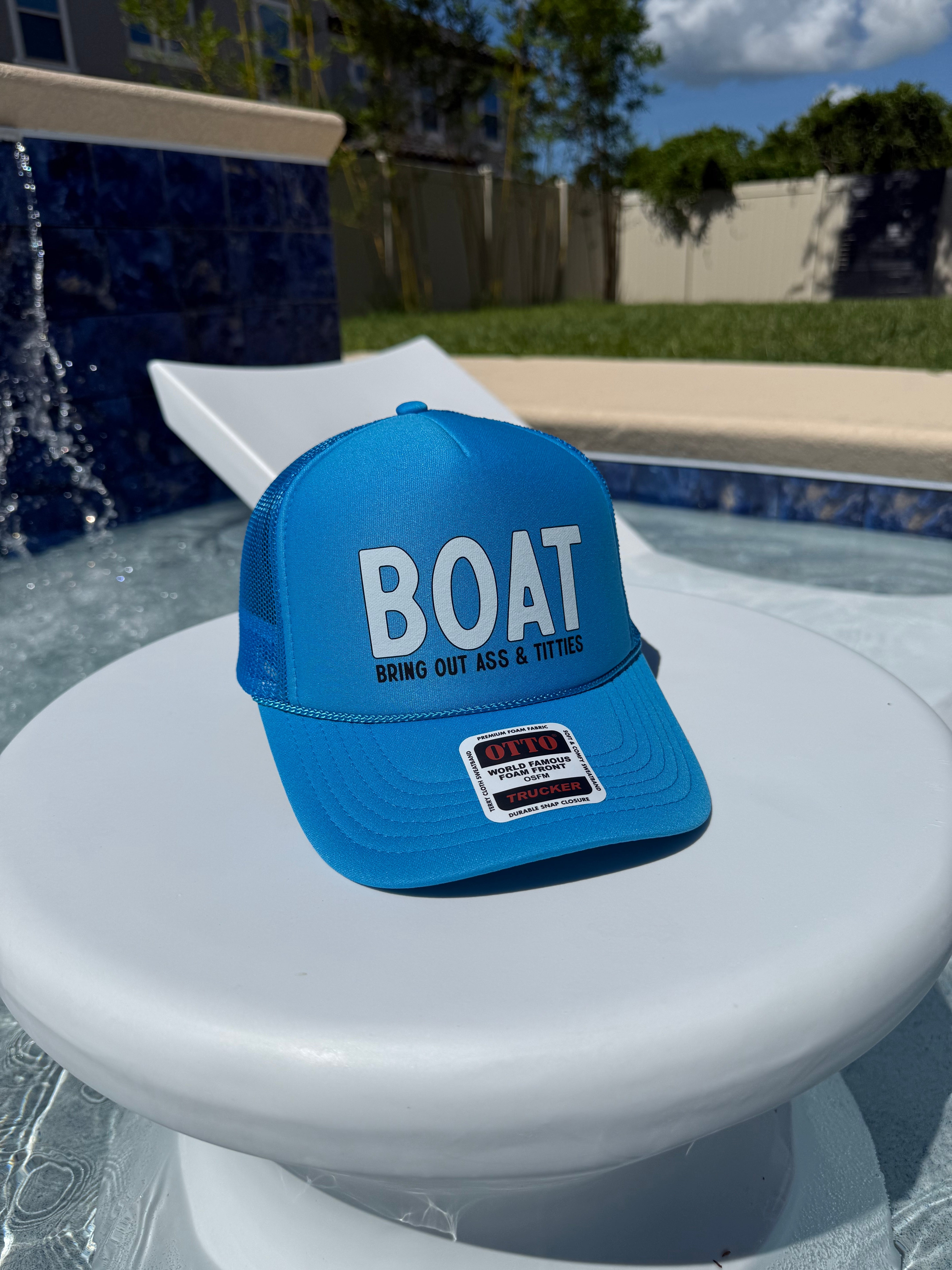 BOAT FOAM TRUCKER