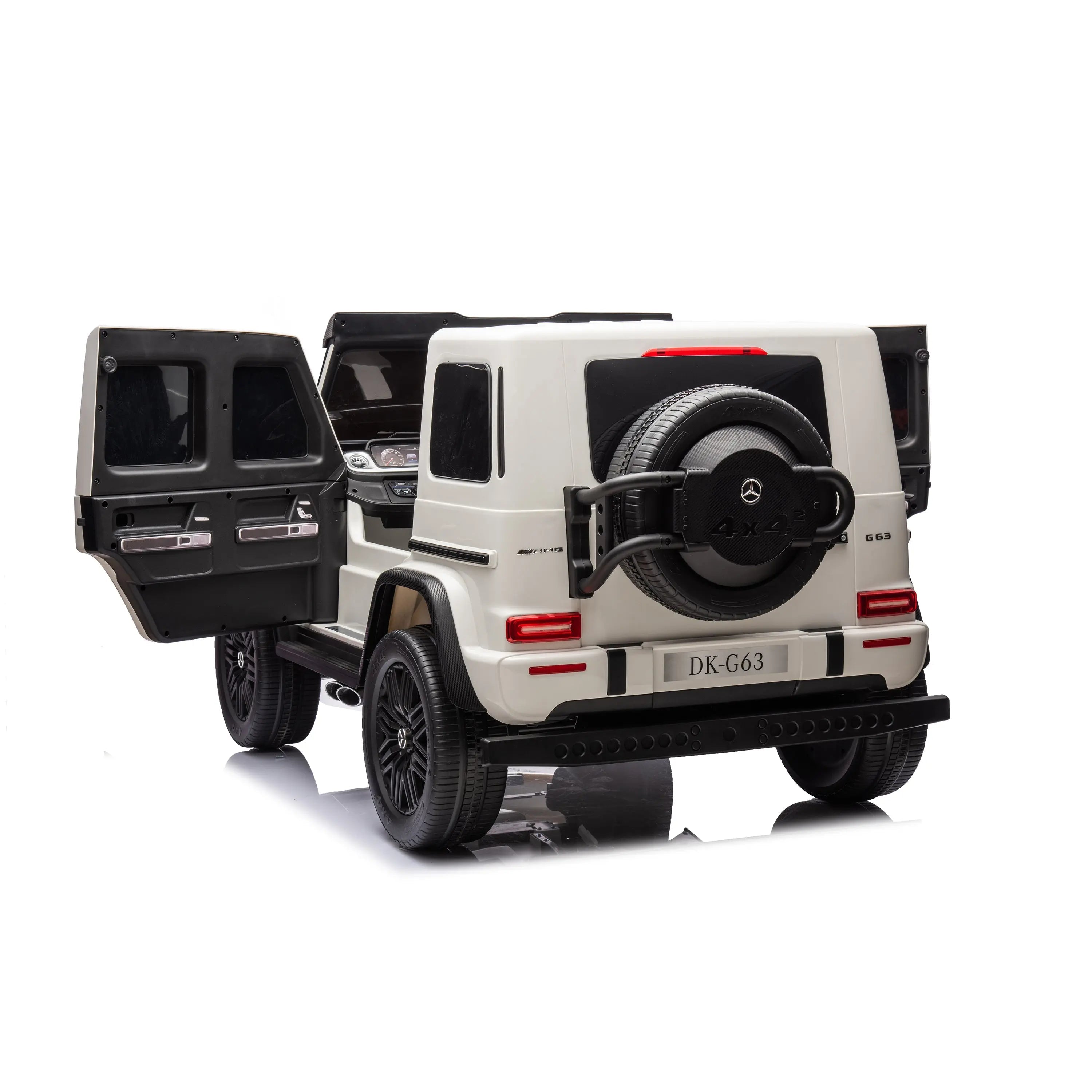Photo of 2x24V Mercedes Benz G-Wagon by Freddo Toys - Premium Ride On Cars for UTVs / Side by Sides