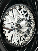 Packard Impact Silver non-beadlock wheel, machined center close-up
