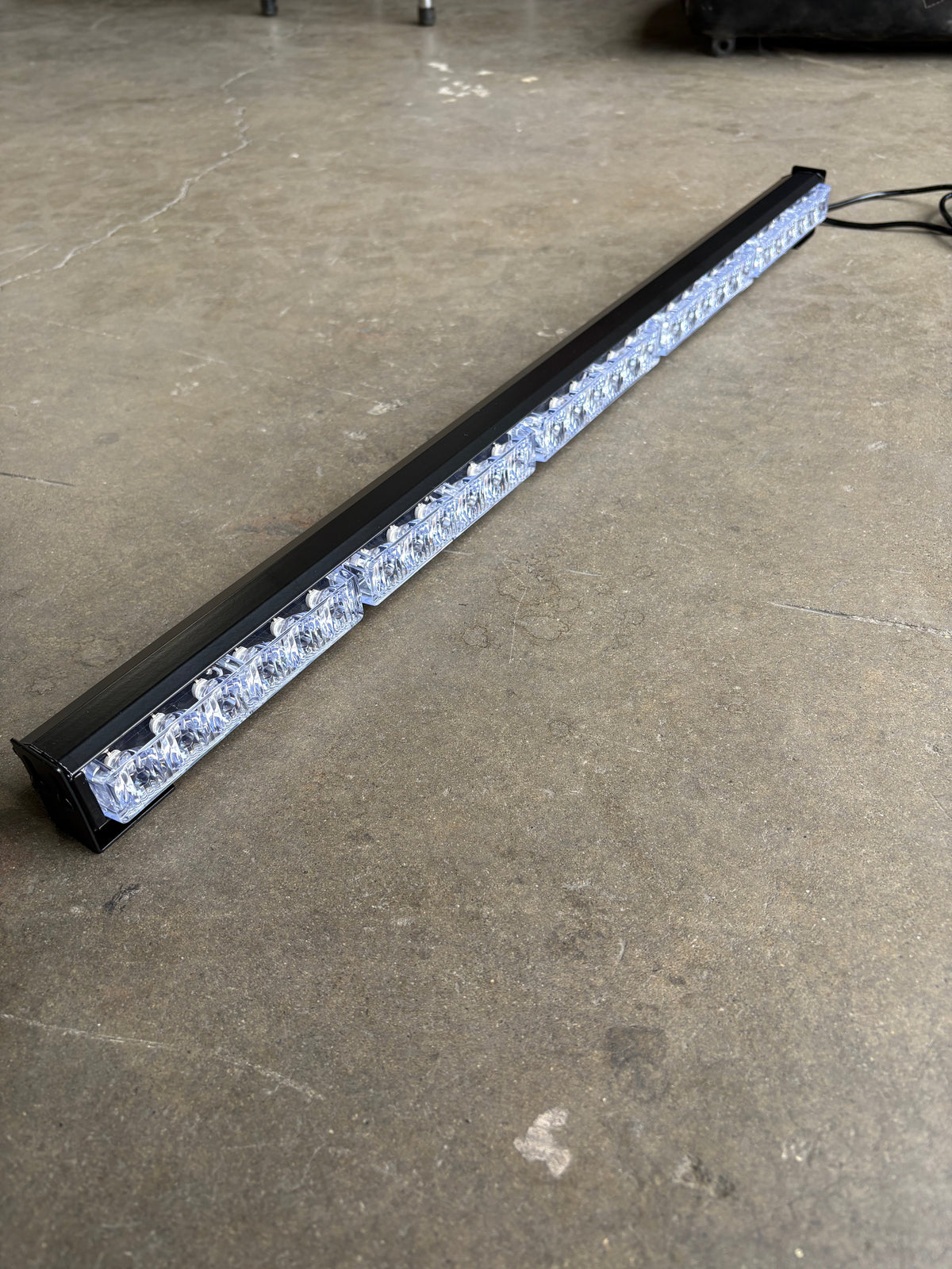 Eco 29" Chase Light LED Bar – Strobes, Brake, Reverse & Running Lights