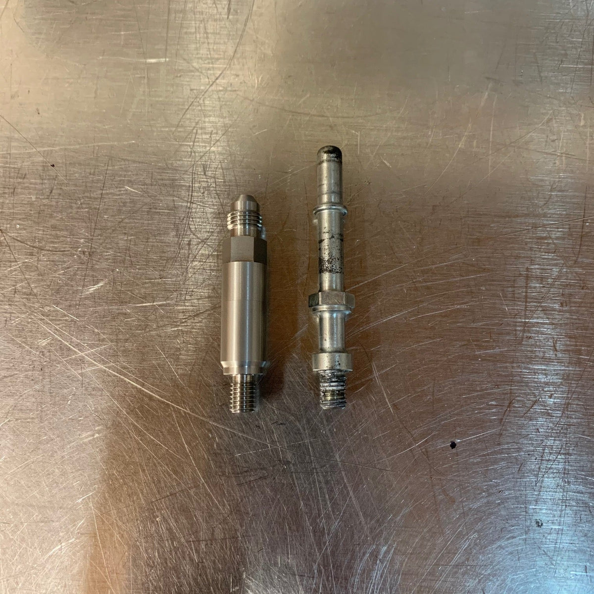 Pro XP / Pro R / Turbo R / Pro S / Xpediton - Head Coolant Fitting