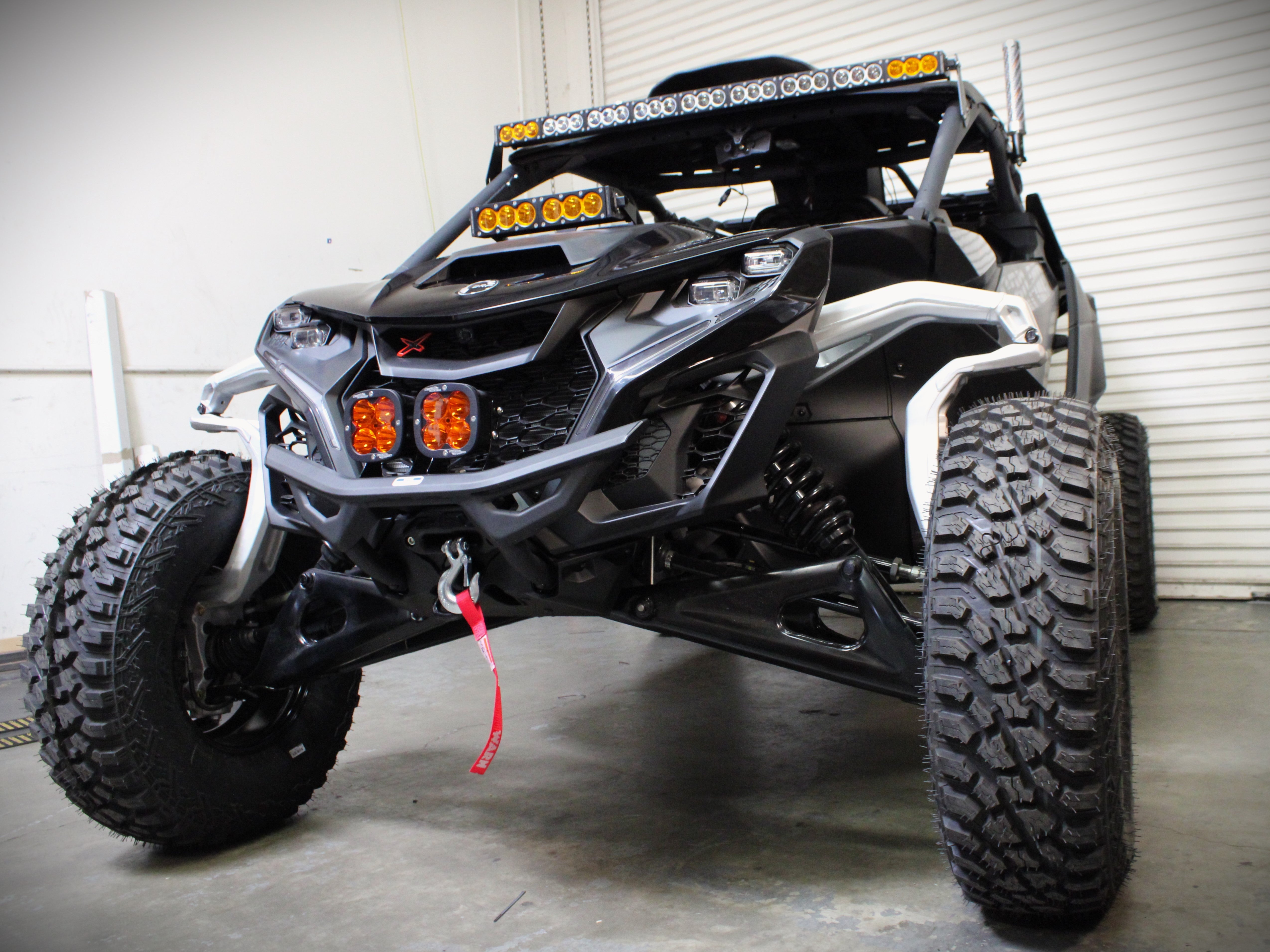 Can-Am Maverick R 50  Bracket