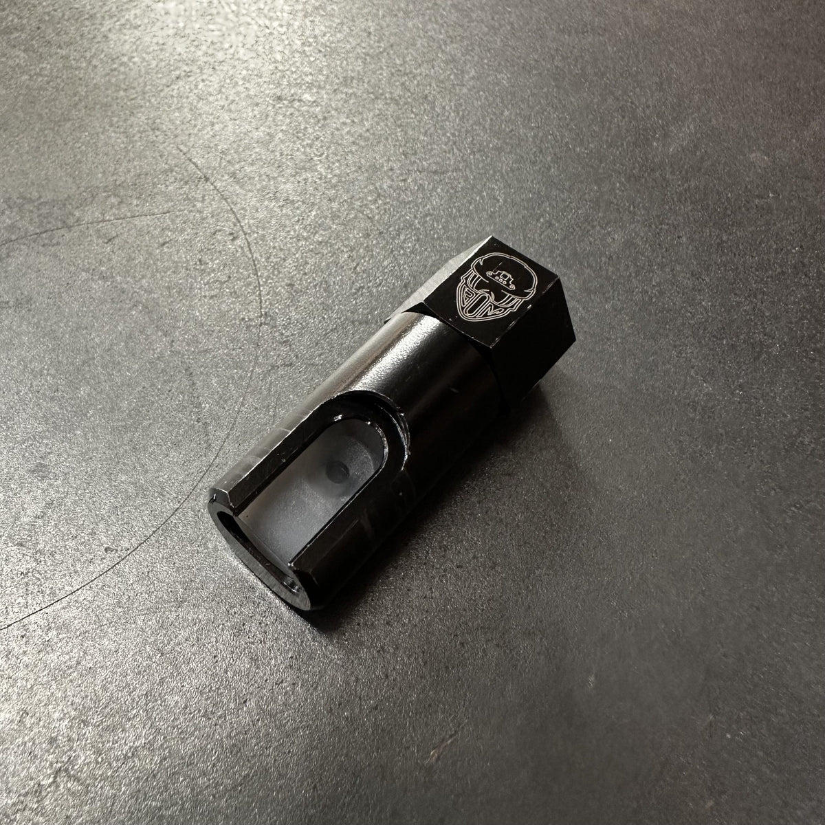 90-Degree Right Angle Grease Tool - Universal Push-On Slotted Design for Hard-to-Reach Zerks (Sold Individually)