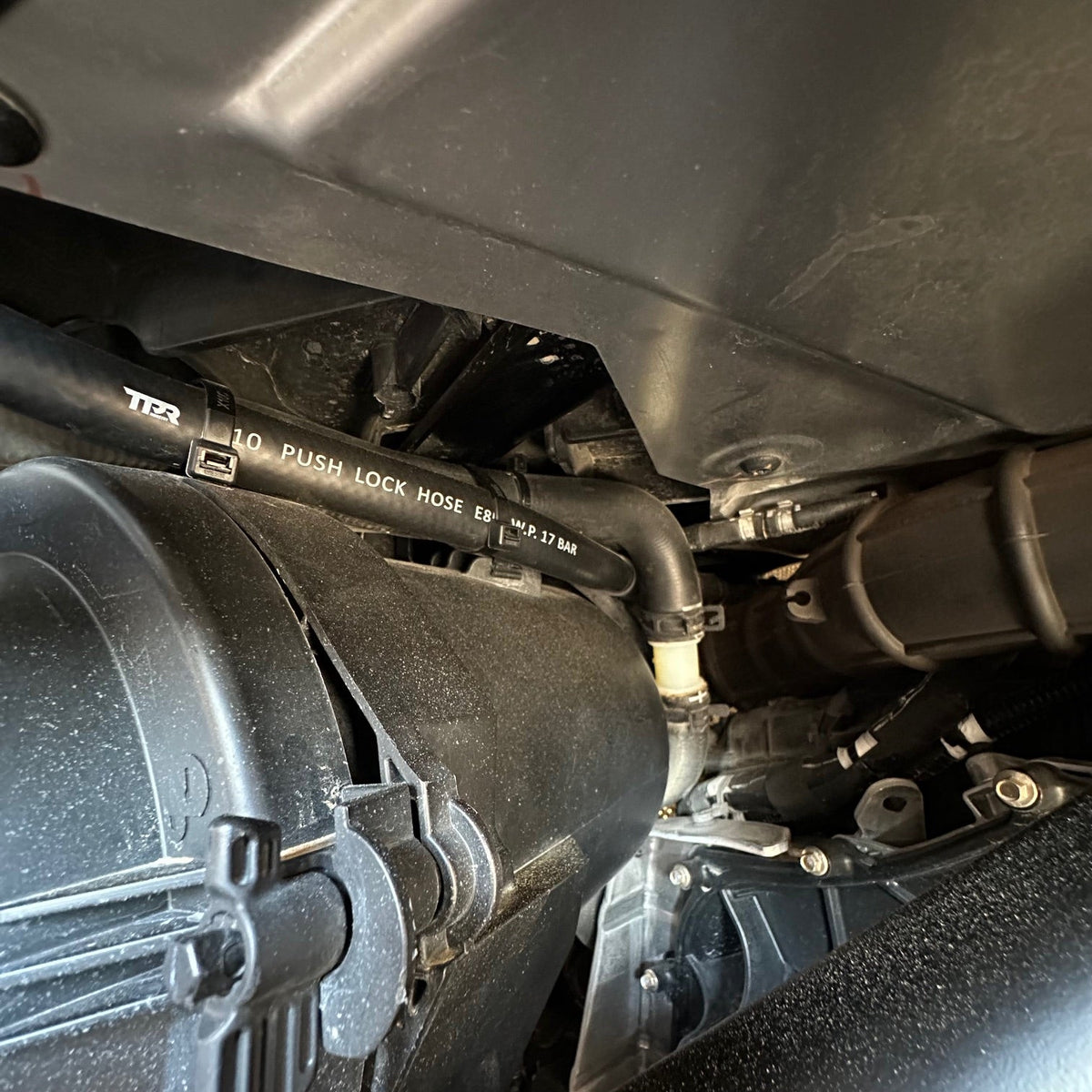 Xpedition Remote Engine Oil Fill Kit