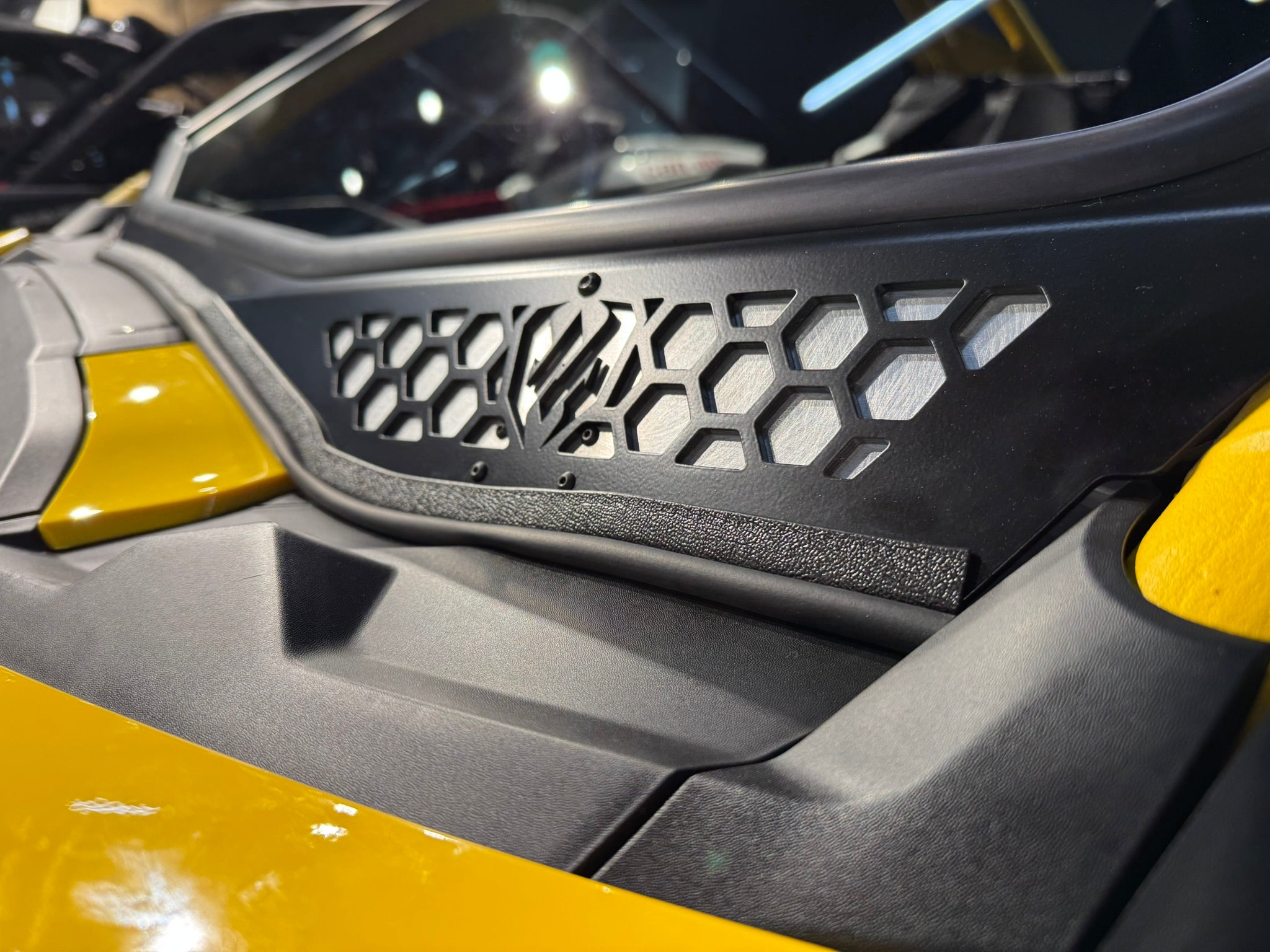 Photo of Maverick "R" Vented Glass Windshield with Wipers by Moto Armor - Premium for UTVs / Side by Sides